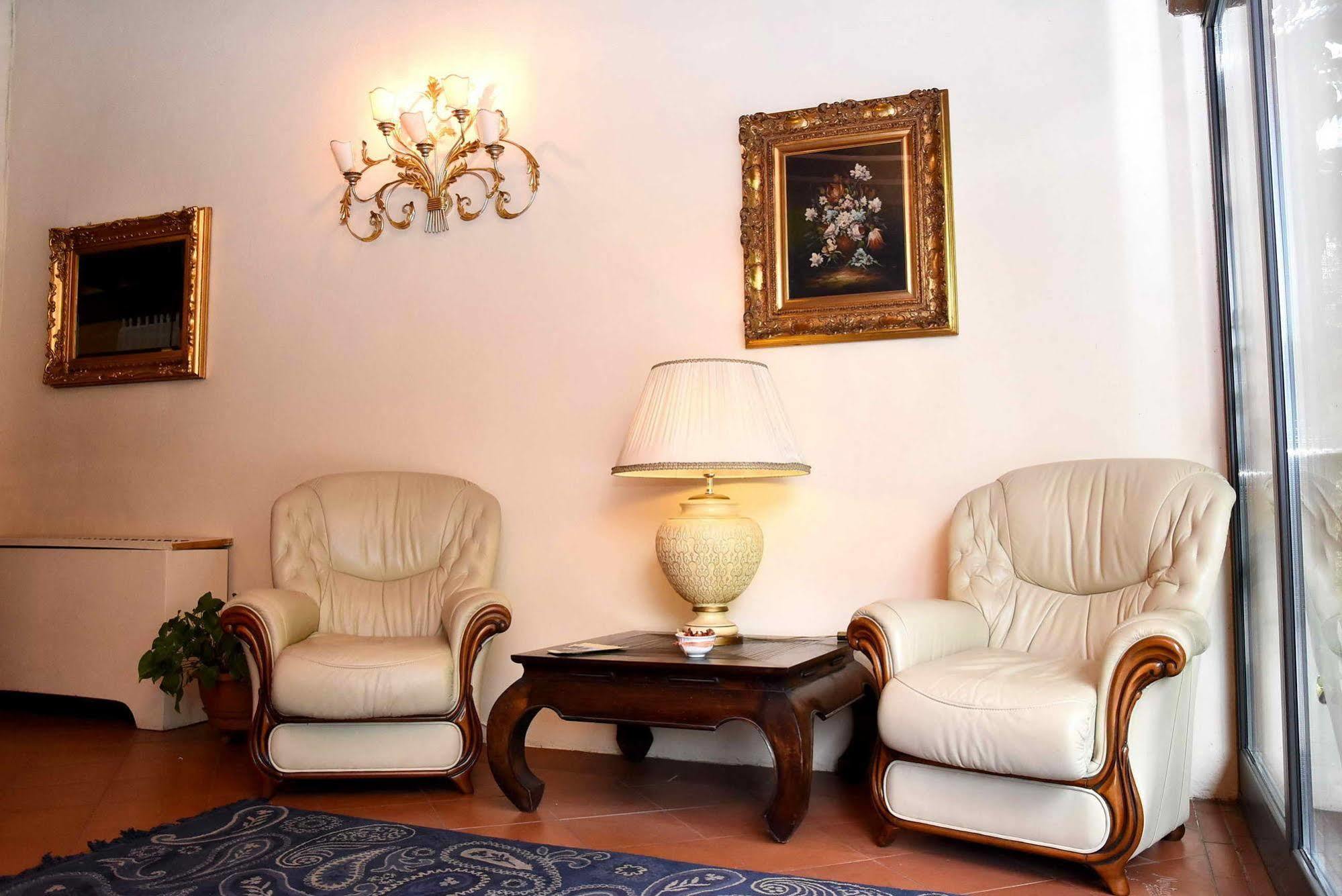 Albergo Dimora Storica Antica Hostelleria Crema Extérieur photo
